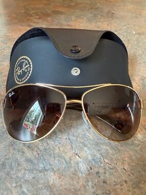 Ray-Ban RB3386 Arista Aviator Sunglasses in Gold and Tortoiseshell